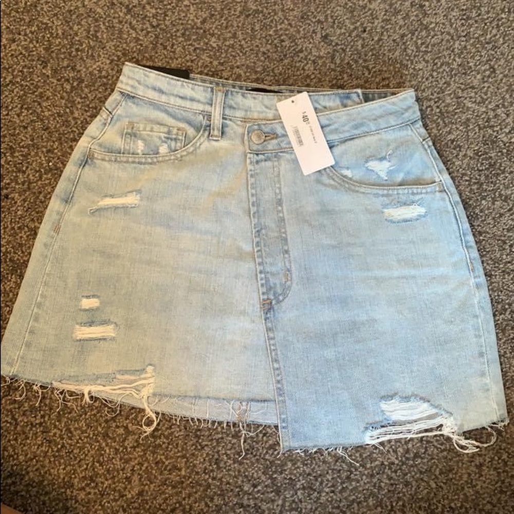Boutique denim skirt